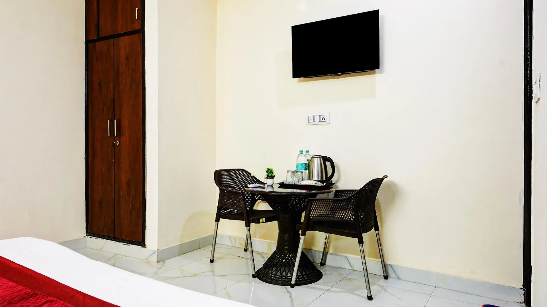 Hotel Krishna Tower Delhi  3*, Delhi (National Capital Territory of India) India